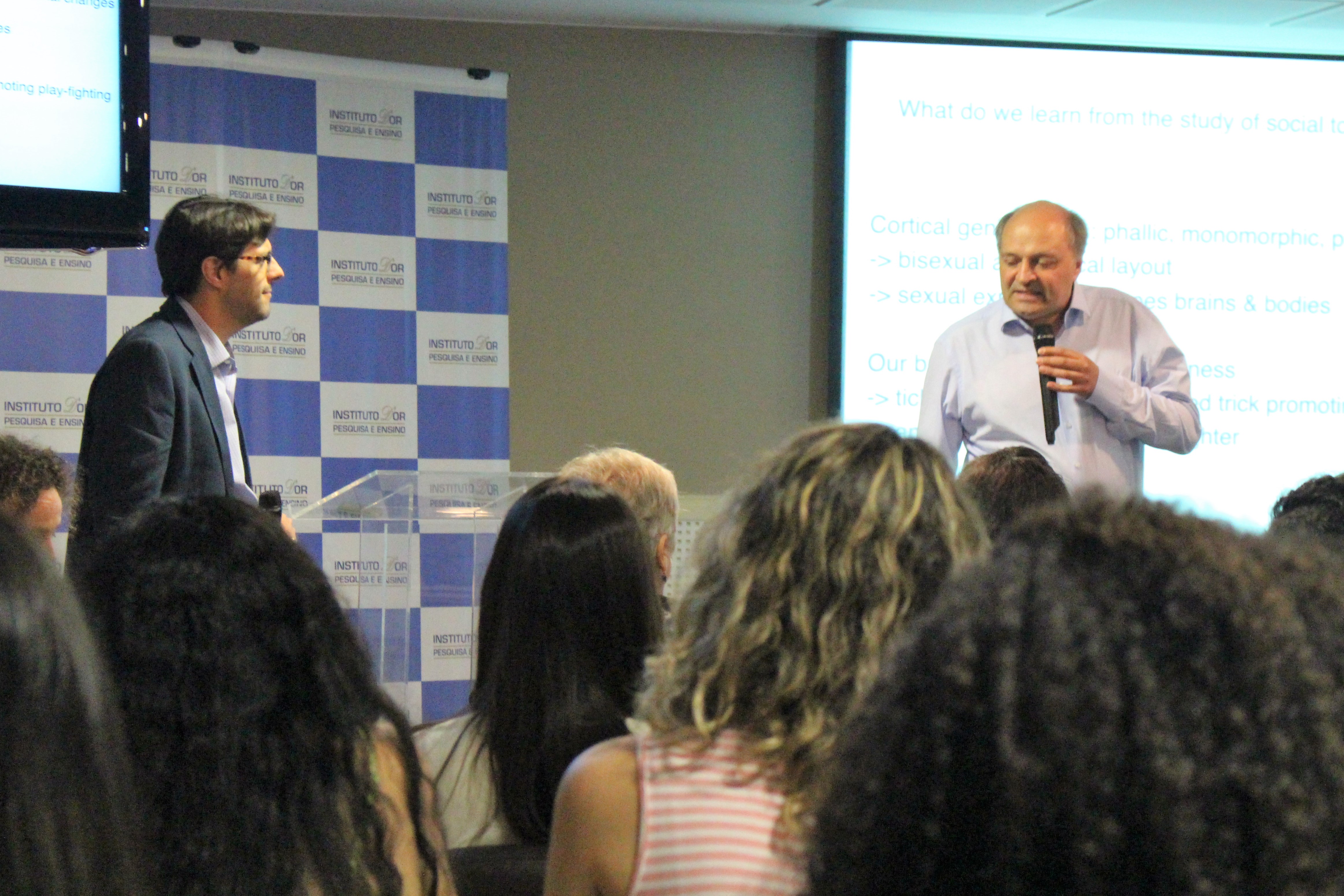 Jorge Moll Neto took part in the closing Q&A session