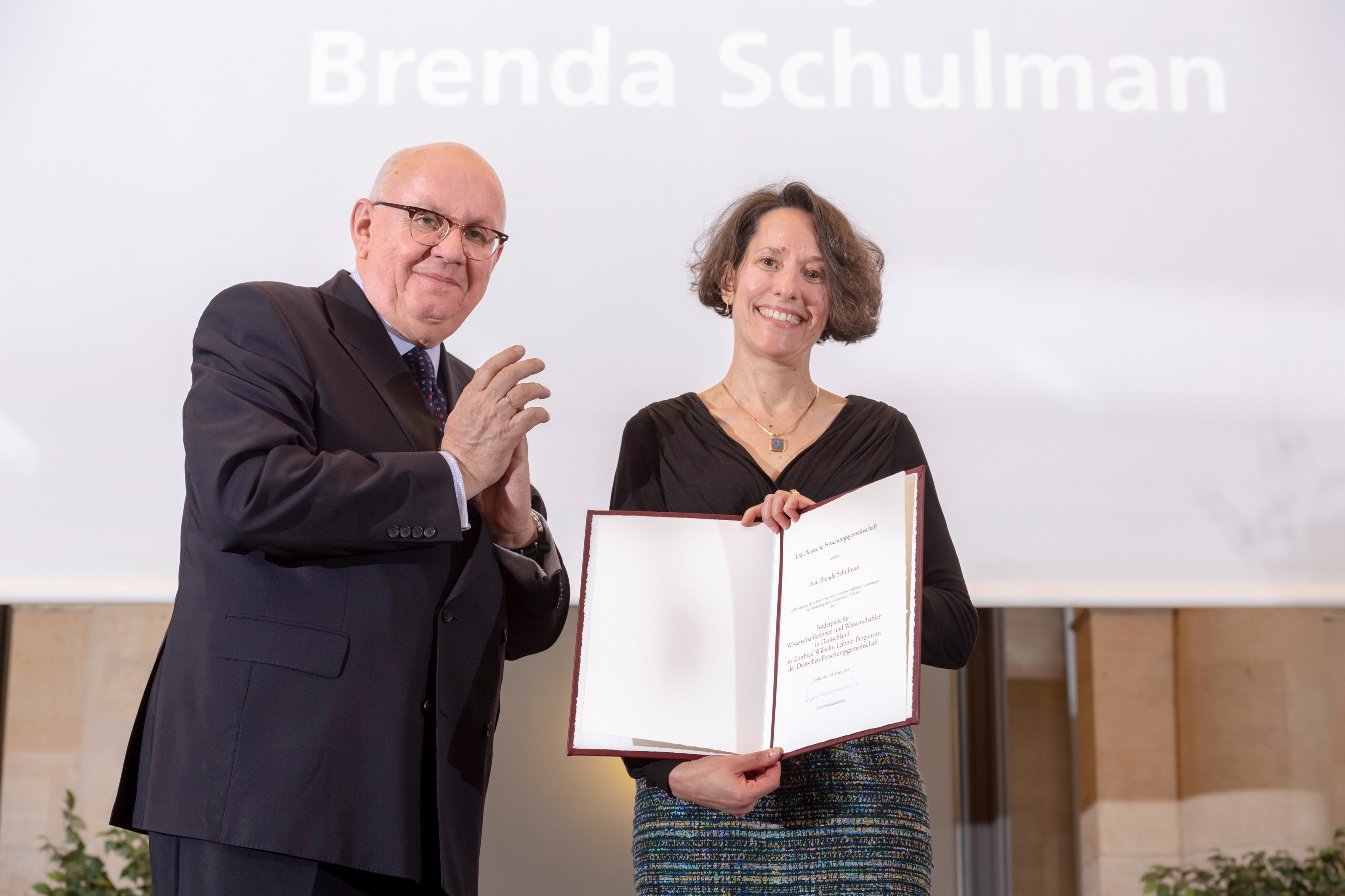 Preisverleihung an Prof. Dr. Brenda Schulman