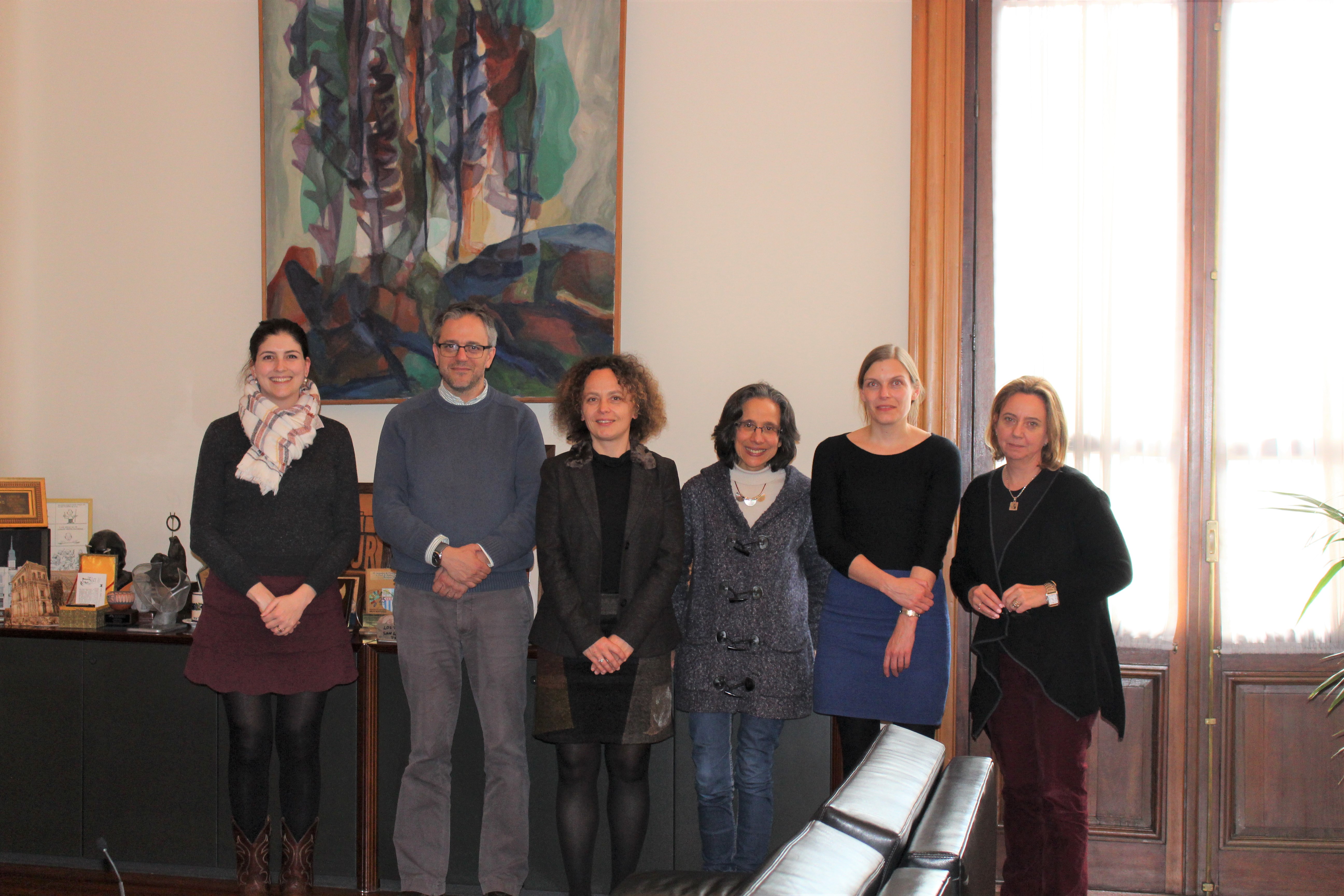 Visit to UdelaR: Laura Redondo, DFG, Rodrigo Arim, Rector, Kathrin Winkler, DFG, Cecilia Fernández, Vice-Rector for Research, Claudia Barnickel, DAAD lecturer, and Ana Butti, Department of International Cooperation