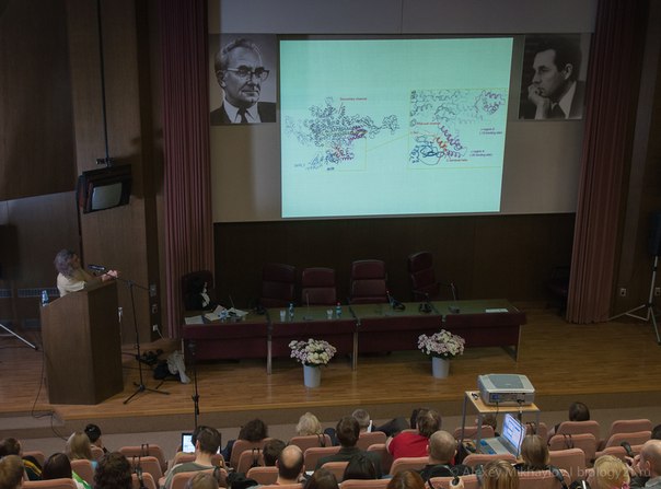 Eröffnung der Nachwuchskonferenz „Biologie - Die Wissenschaft des 21. Jahrhunderts“ im Wissenschaftszentrum der Russischen Akademie (RAN) in Puschtschino