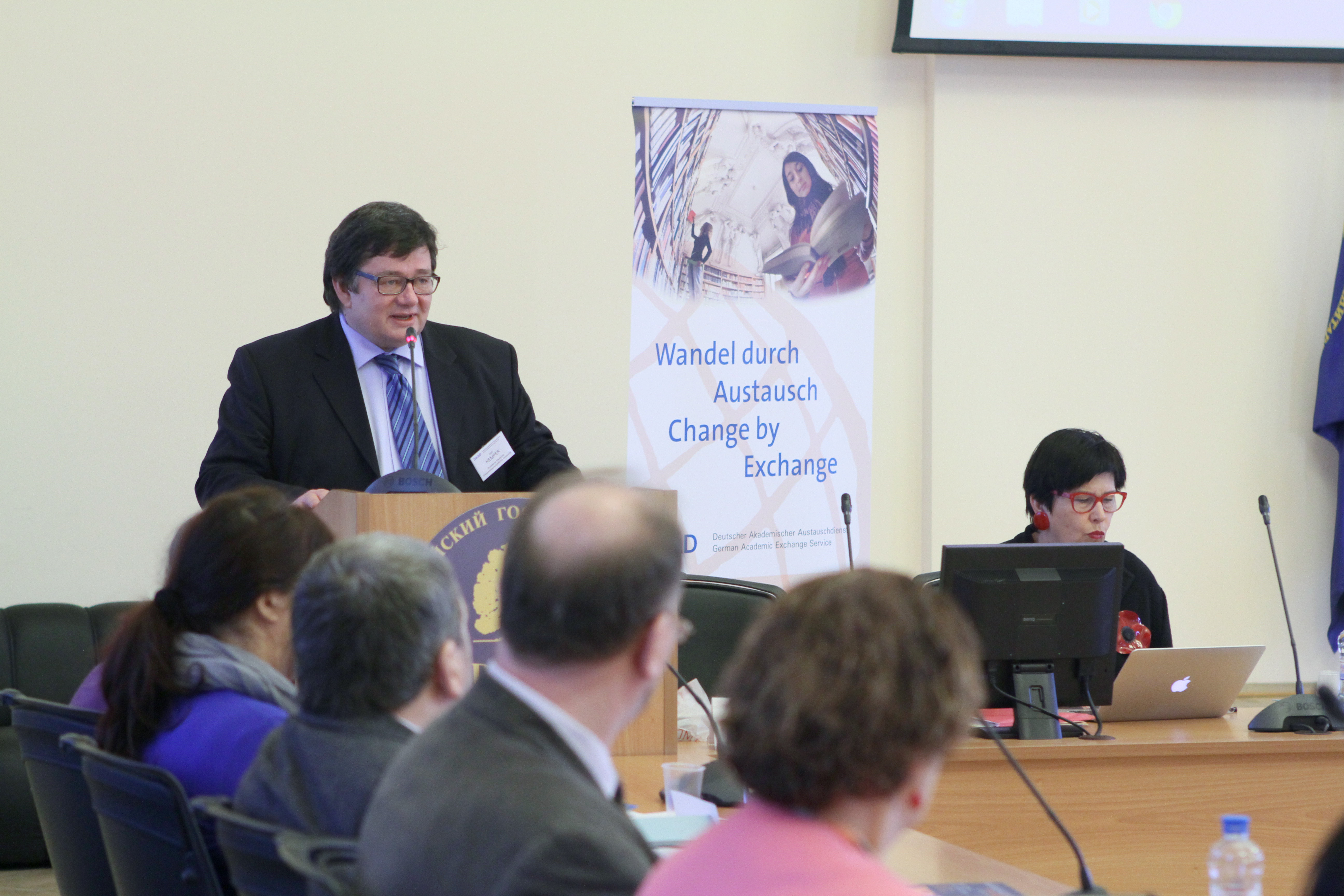 Professor Dirk Kemper (RGGU) and IRTG spokesperson Professor Elisabeth Cheauré (University of Freiburg) at the opening of the German studies conference