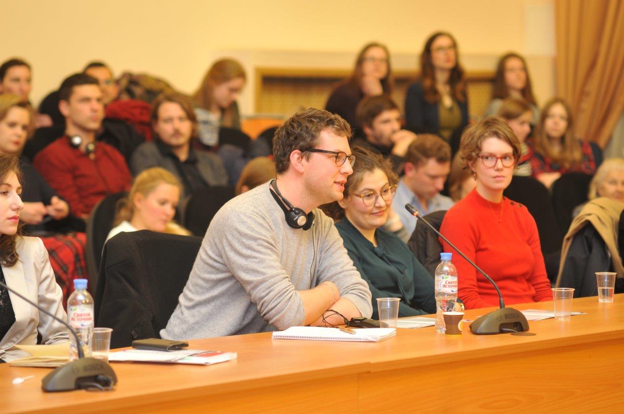 Podiumsdiskussion über die Rolle der auswärtigen Kultur- und Bildungspolitik bei der Gestaltung der internationalen Beziehungen