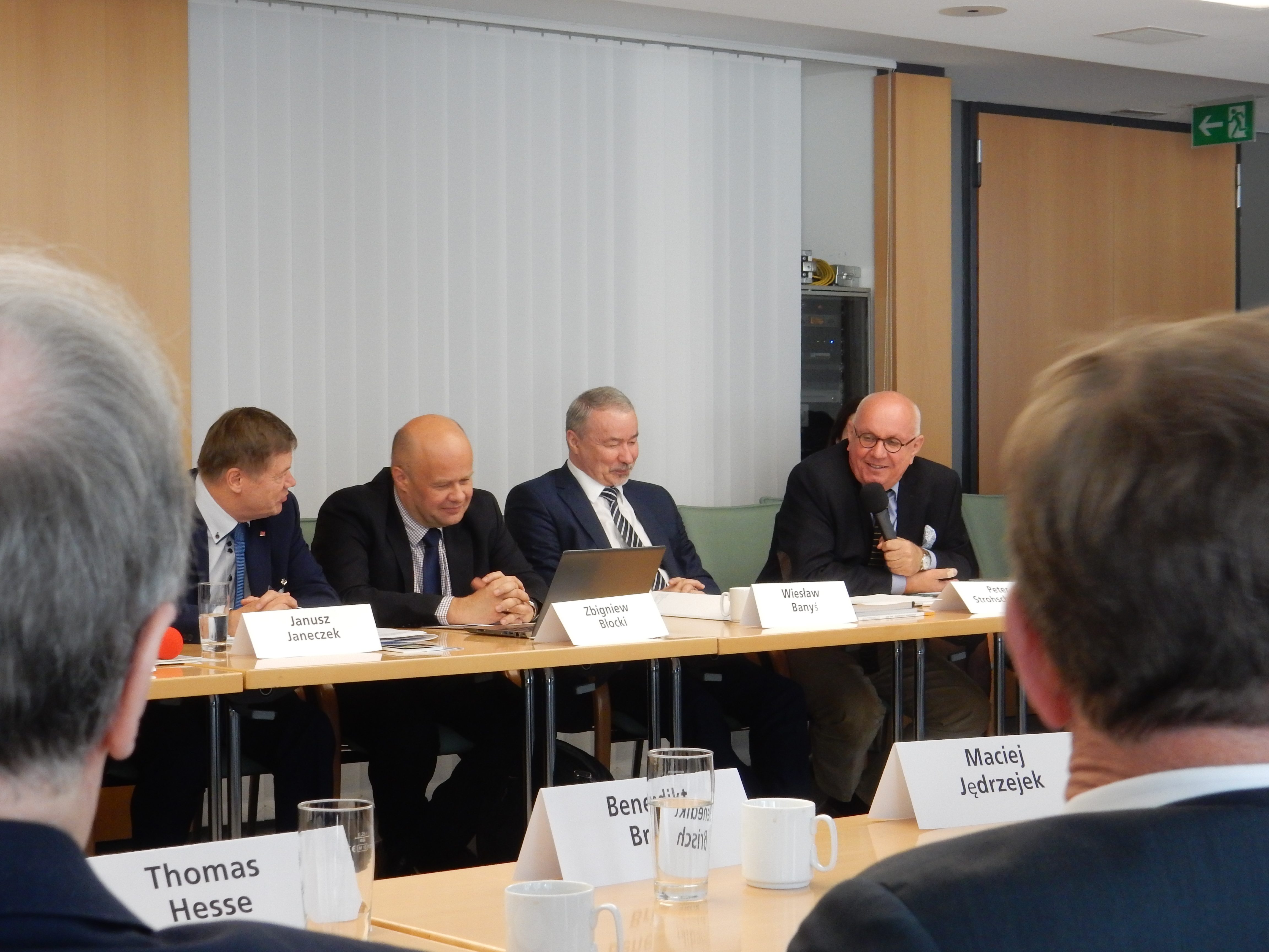 In conversation: DFG President Prof. Dr. Peter Strohschneider with the honorary president of the Conference of Rectors of Academic Schools in Poland, Prof. Dr. hab. Wiesław Banyś, NCN director Prof. Dr. hab. Zbigniew Błocki and the chair of the Counc