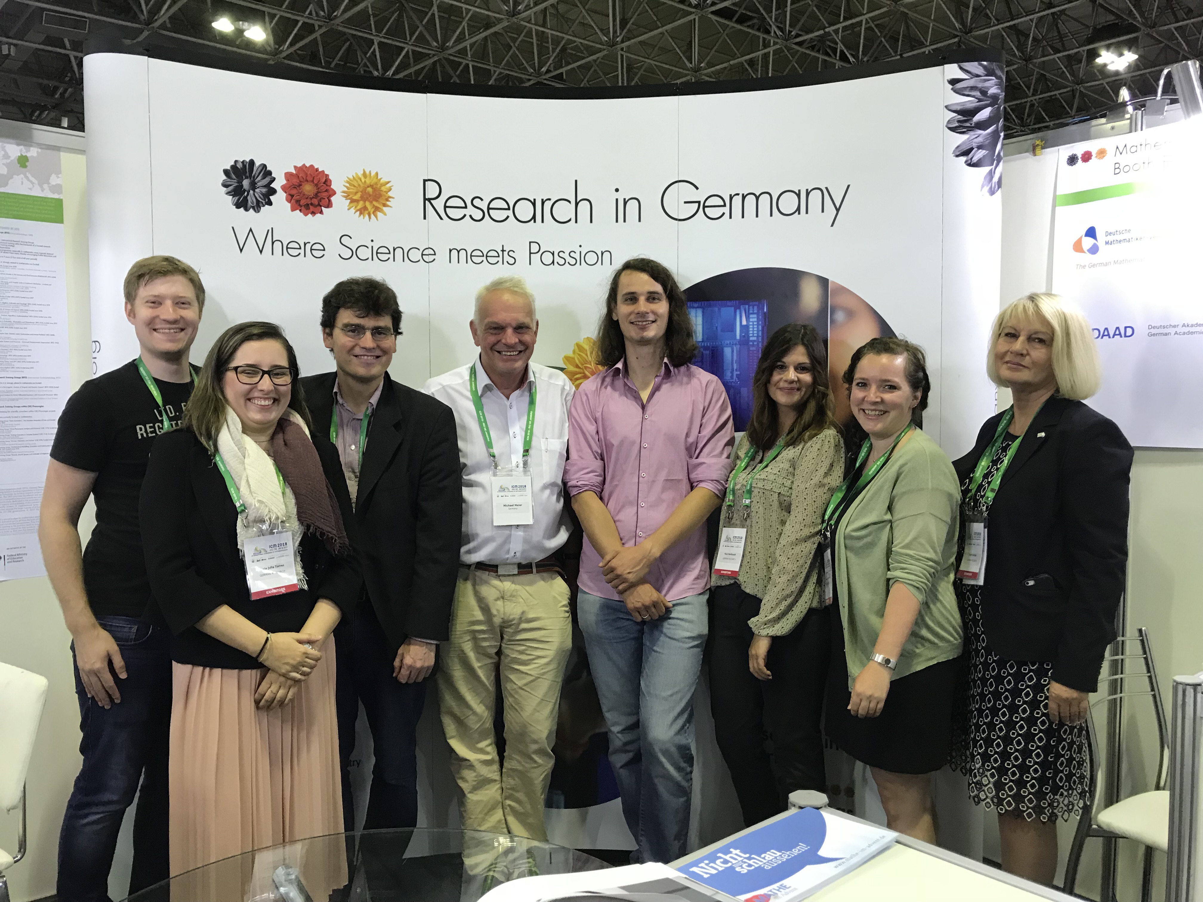 Gruppenbild mit Fields Medaillen Preisträger Professor Peter Scholze, ICM2018