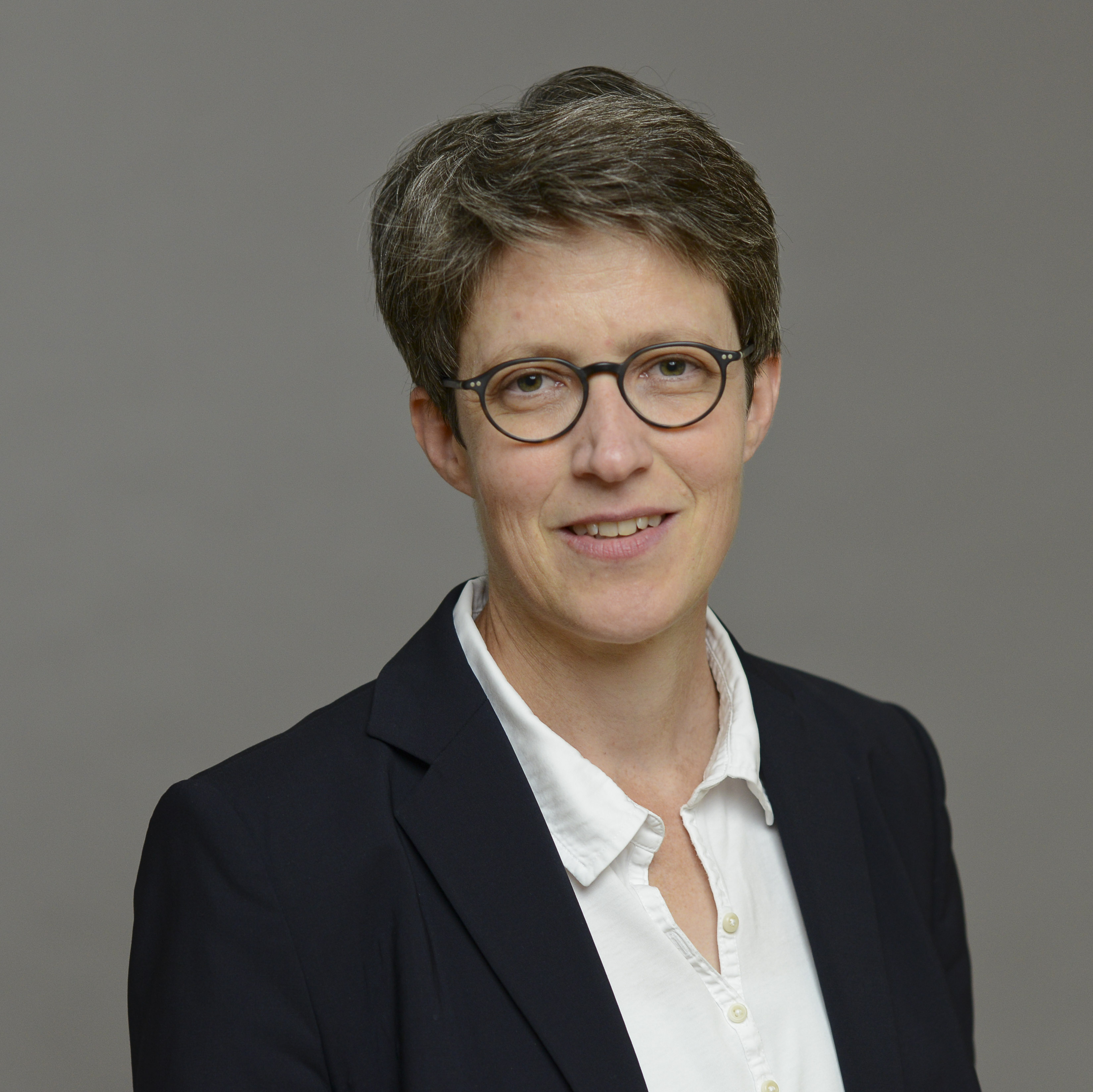 Professor Dr. Britta Siegmund