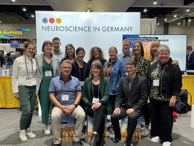 DFG, DFG-Büro Nordamerika und Standpartner am „Neuroscience in Germany“-Stand