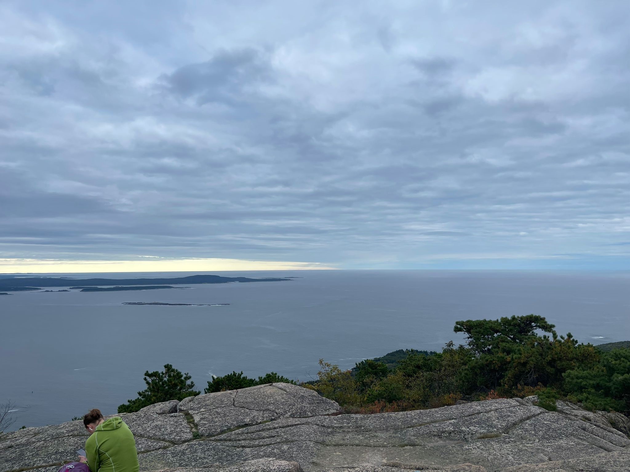 Blick vom Acadia-Nationalpark auf den Atlantik