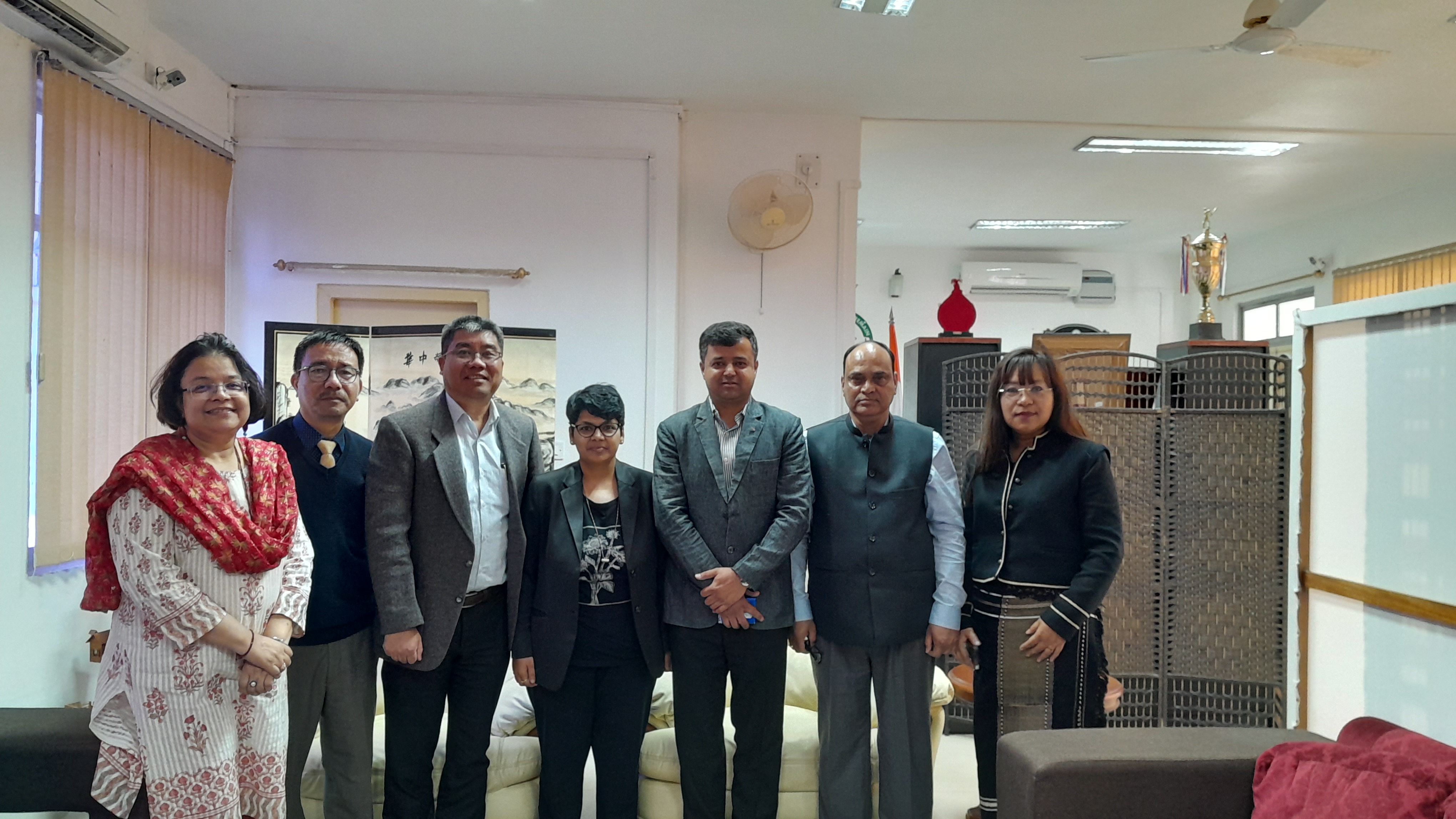 Institutional visit at the Mizoram University, Aizawl, Mizoram; (L to R) Ms. Anuroopa Dixit, DAAD; Prof. Vanlalchhawna, Mizoram U; Prof. Lalnundanga, Mizoram U; Ms Aditi Gosavi, DAAD; Dr. Vaibhav Agarwal, DFG Office India; Prof. Pravakar Rath, Mizora