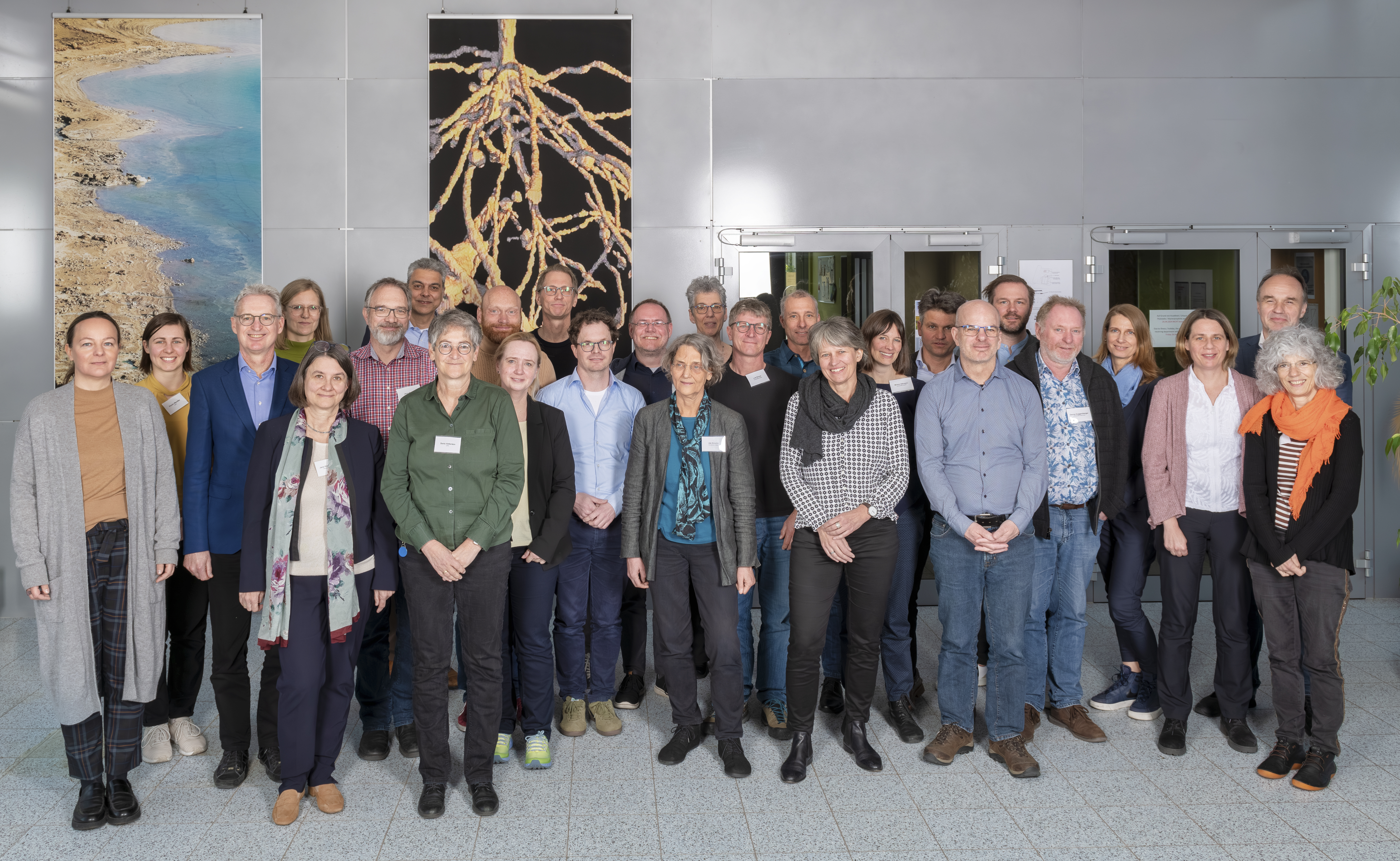 Gruppenbild der Mitglieder und Ständiger Gäste der Ständigen Senatskommission Transformation von Agrar- und Ernährungssystemen