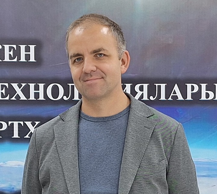 portrait picture of the New DFG Liaison Scientist for Central Asia Dr. Peter Liebelt