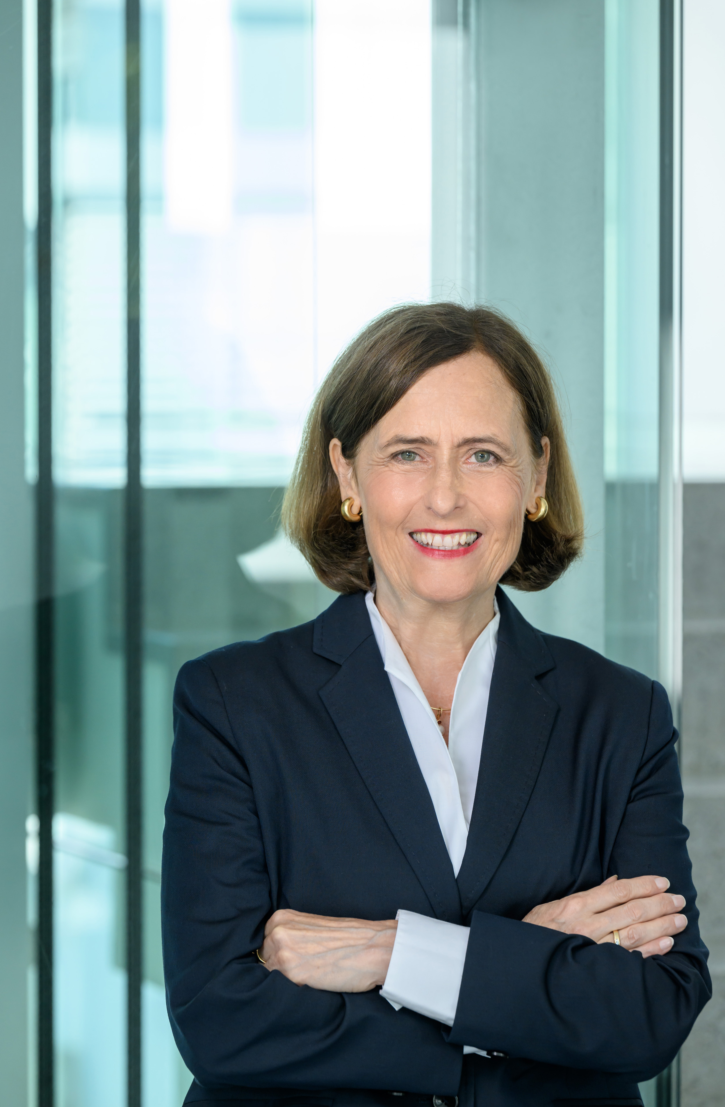 Portrait photo of DFG President Professor Katja Becker