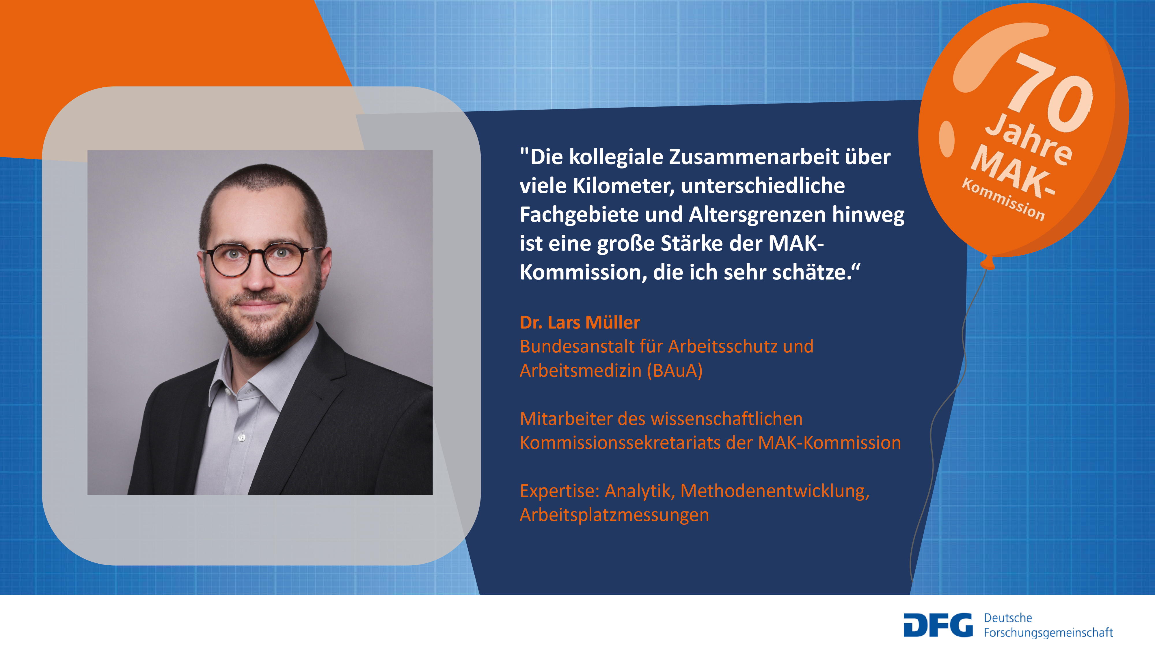 Auf diesem Bild wird der Mitarbeiter Dr. Lars Müller der MAK-Kommission mit einem Zitat zur Zusammenarbeit in der Kommission vorgestellt.