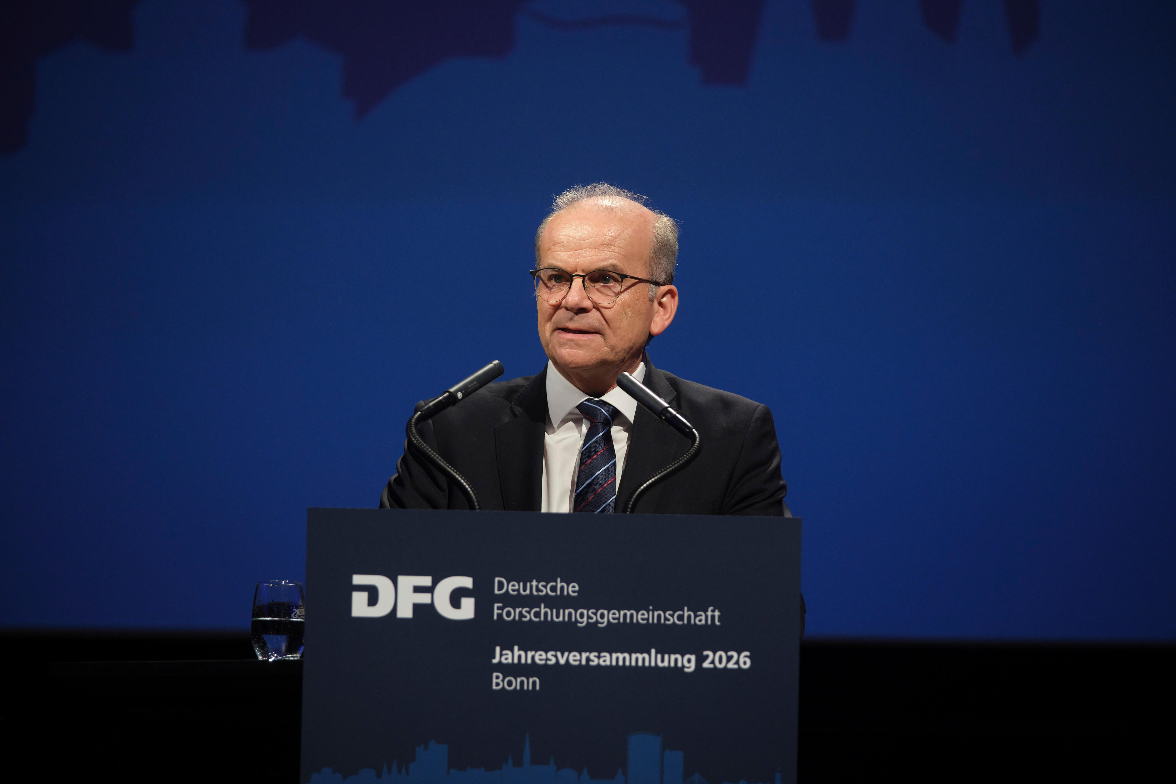 Dr. Rolf-Dieter Jungk, Staatssekretär im Bundesministerium für Forschung, Technologie und Raumfahrt