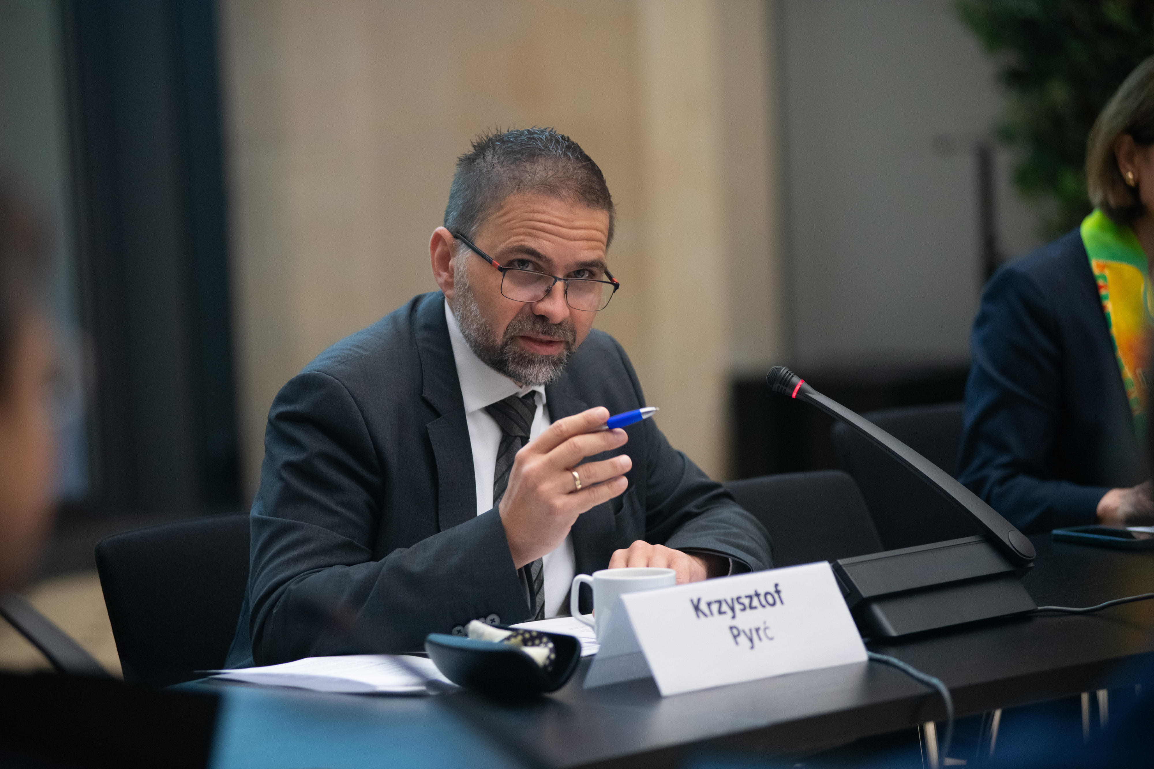 Moderation of the discussion by Professor Dr. Krzysztof Pyrć, President, Foundation for Polish Science.